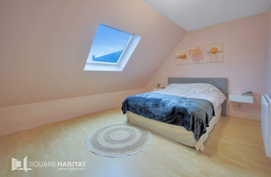 COURCELLES-LES-LENS Pavillon individuel, 4 chambres, jardin, garage.