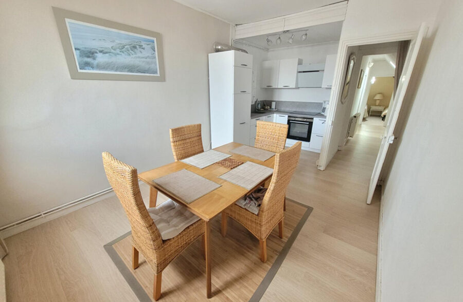 Découvrez cet ensemble de 6 appartements T3 au sein d’un immeuble historique !!