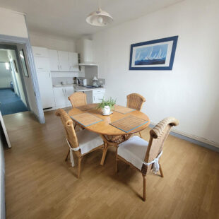 Découvrez cet ensemble de 6 appartements T3 au sein d’un immeuble historique !!