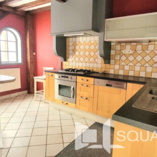 Maison de ville vendue Louée