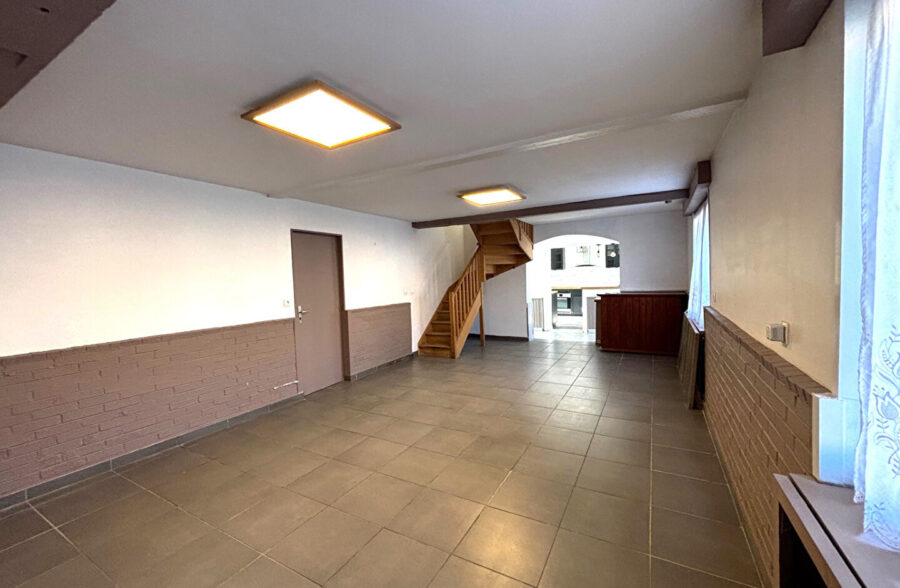 Maison style fermette 3 chambres, appartement et chambre indépendants