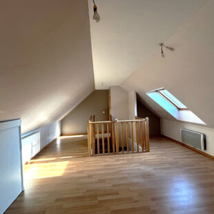 Maison style fermette 3 chambres, appartement et chambre indépendants