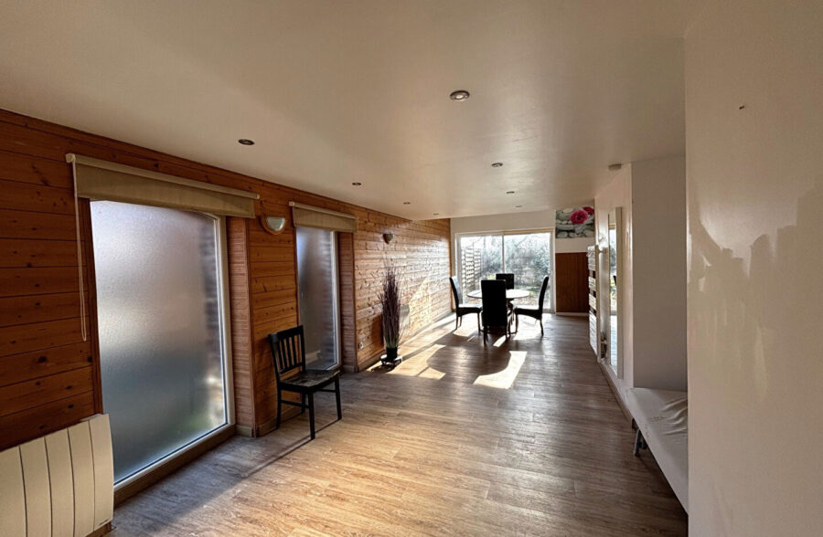 Maison style fermette 3 chambres, appartement et chambre indépendants