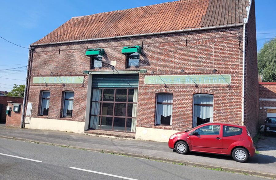 Ancien local pour Loft ou Professionnel