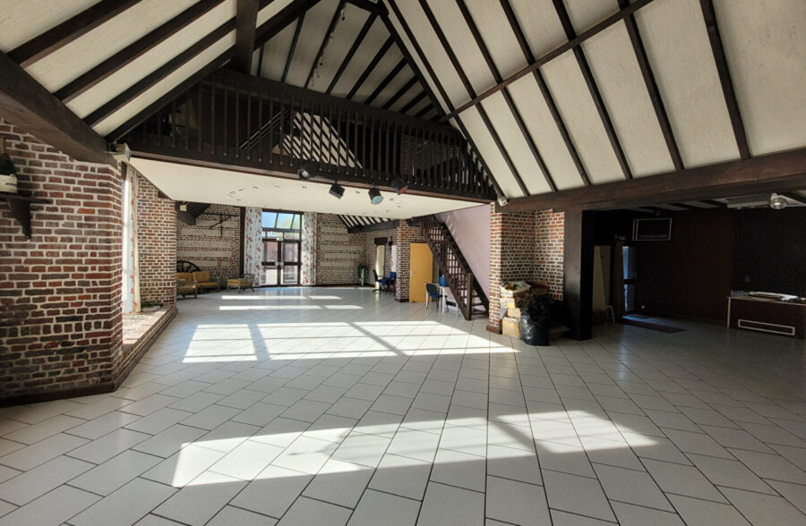 Ancien local pour Loft ou Professionnel