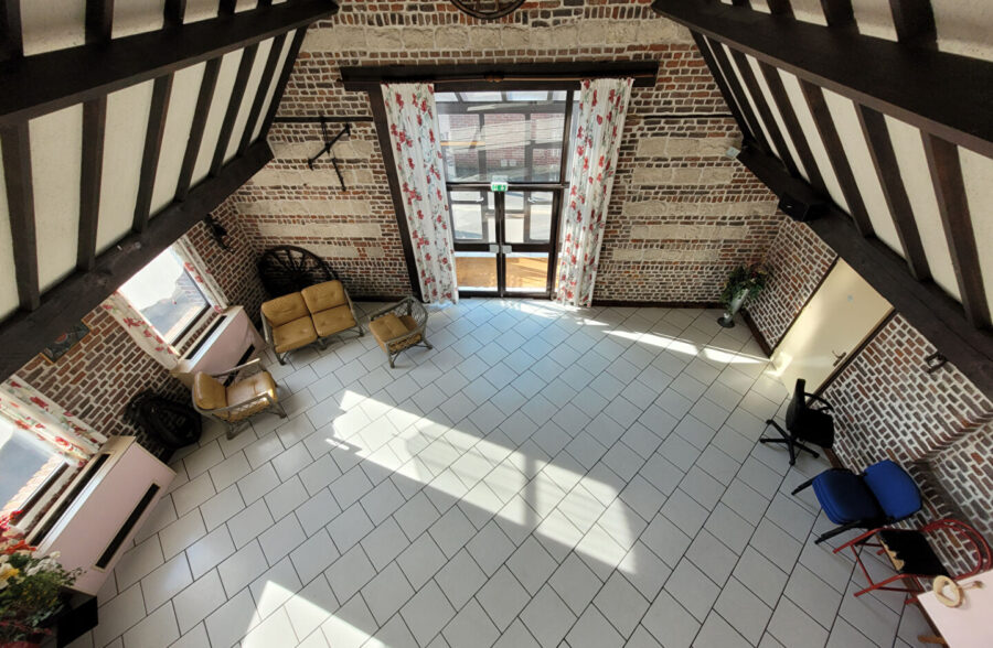 Ancien local pour Loft ou Professionnel