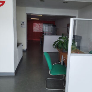 local commercial ou à usage de bureau