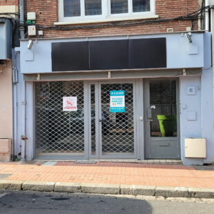 Local commercial 61 m²