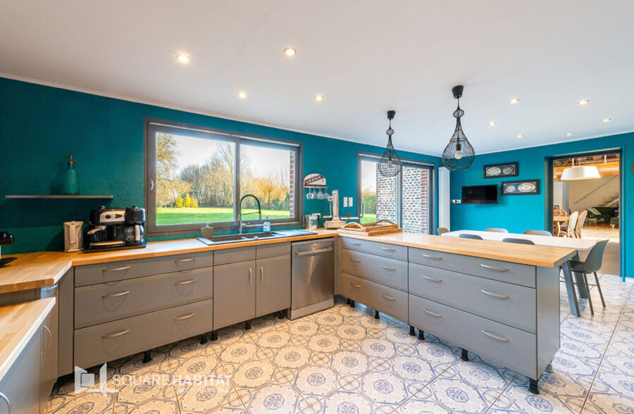 Fermette Sars et Rosieres en plain pied