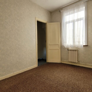 Proche Tramway, maison 4 chambres avec jardin