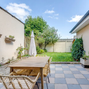 SUPERBE MAISON COSY 2 CHAMBRES ET JARDIN