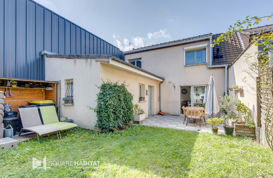 SUPERBE MAISON COSY 2 CHAMBRES ET JARDIN