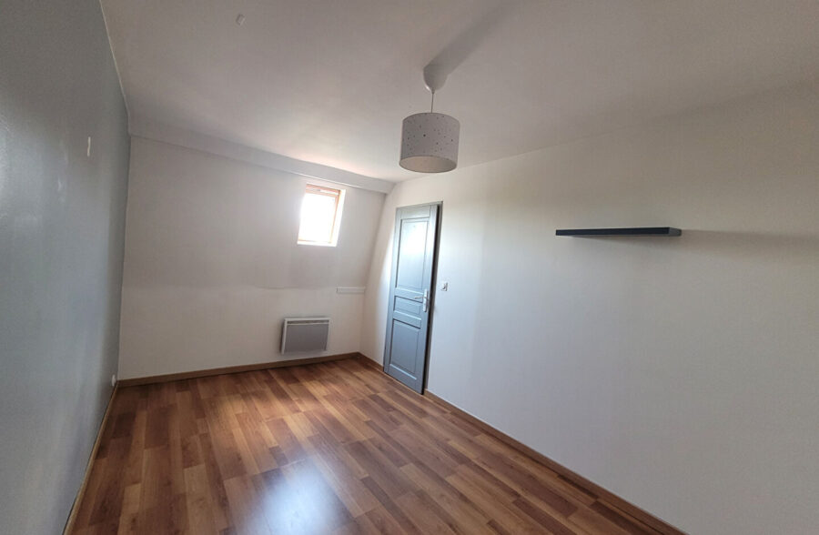 MAISON IMPECCABLE 148.7 m² à TOURCOING (59200)