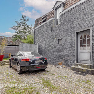 MAISON INDIVIDUELLE AU CACHET INDUSTRIEL