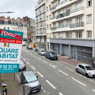 REPUBLIQUE STUDIO  AVEC CAVE