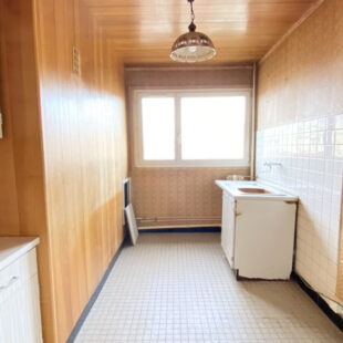 LILLE- CENTRE : APPARTEMENT 2 CHAMBRES, CAVE ET LOCAL VELO