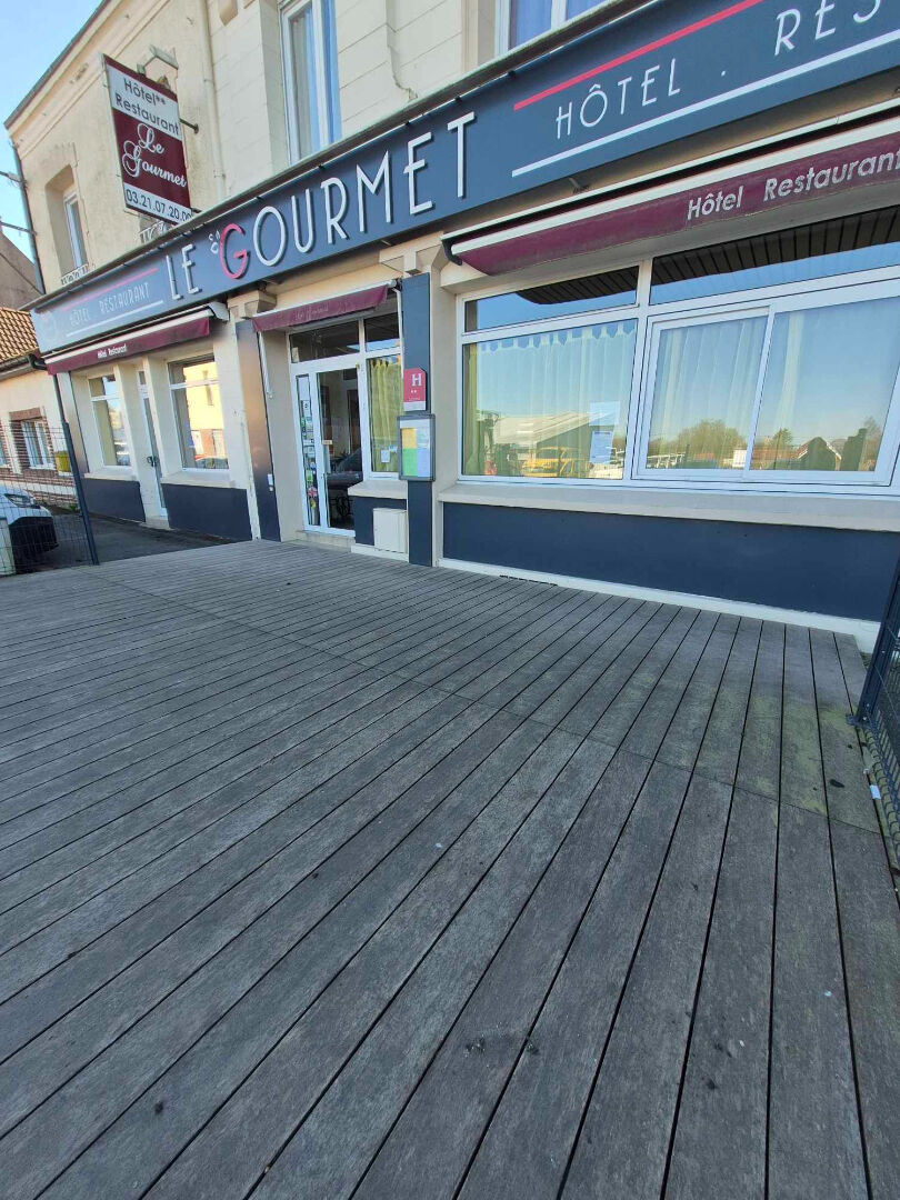 IMMEUBLE 275.49m² + APPARTEMENT INDÉPENDANT 91,59 m²