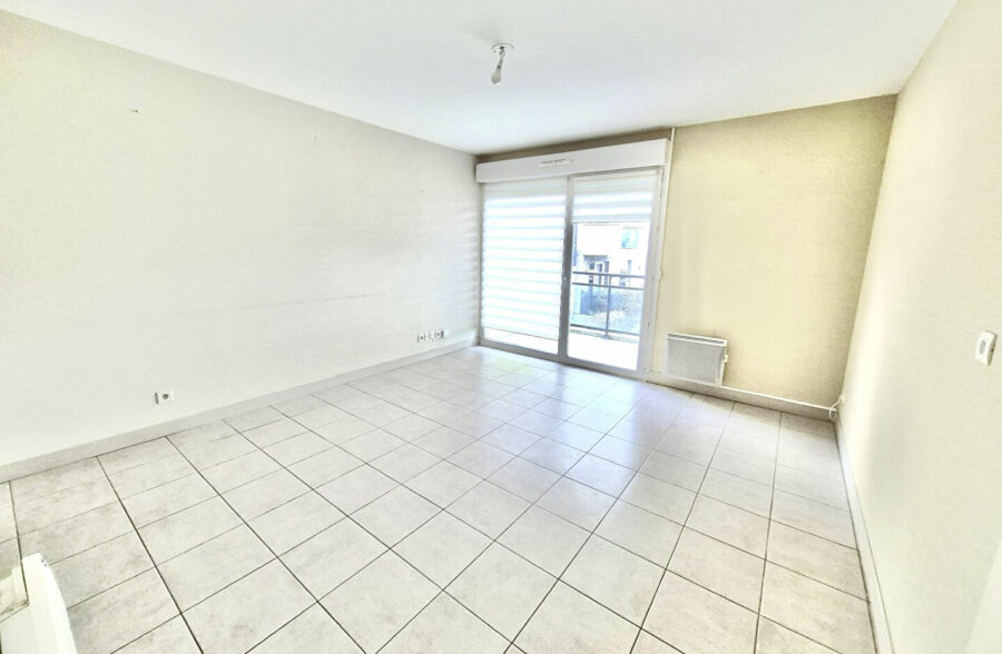 Appartement Wattrelos T3 – avec balcon et parkings