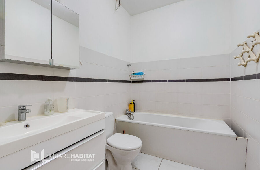 À Vendre en Exclusivité par Square Habitat Crédit Agricole Roubaix ! Maison 5 pièces 124 000 € FAI!!!