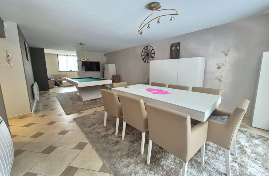 Maison162m² avec 3 suites parentales, coin paisible.