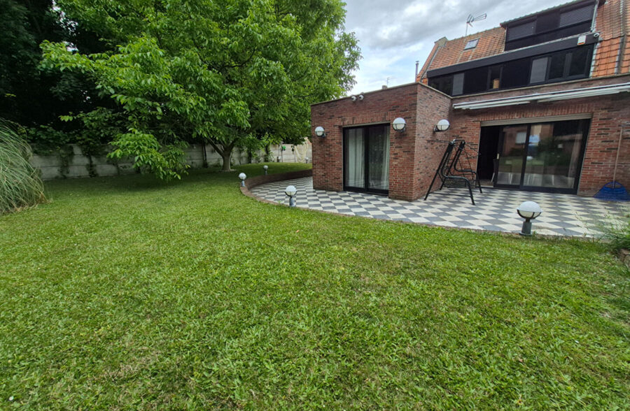 Maison162m² avec 3 suites parentales, coin paisible.