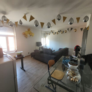 Immeuble comprenant 4 logements et un local commercial