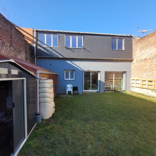 Immeuble comprenant 4 logements et un local commercial