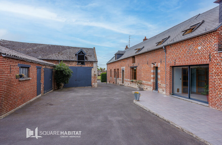 Maison Bermerain 10 pièce(s) 278.3 m2