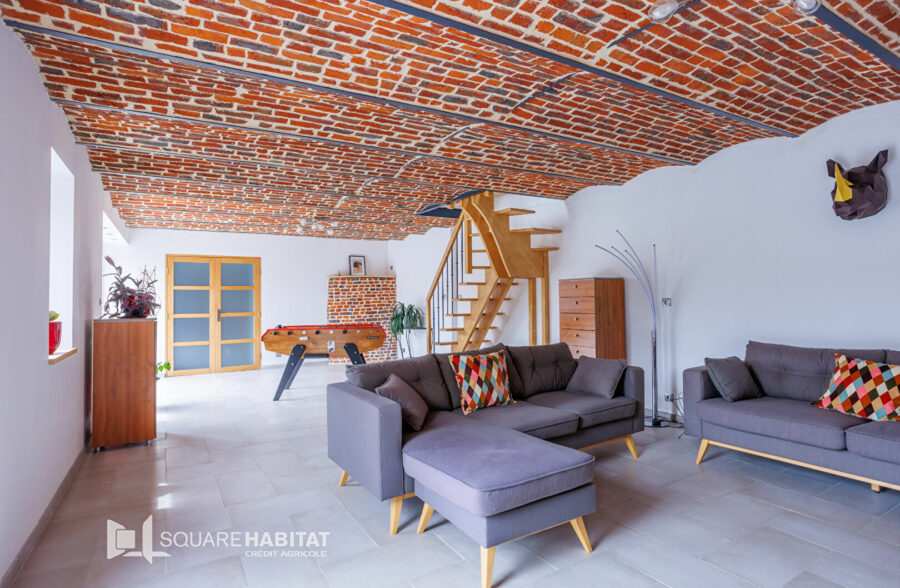 Maison Bermerain 10 pièce(s) 278.3 m2