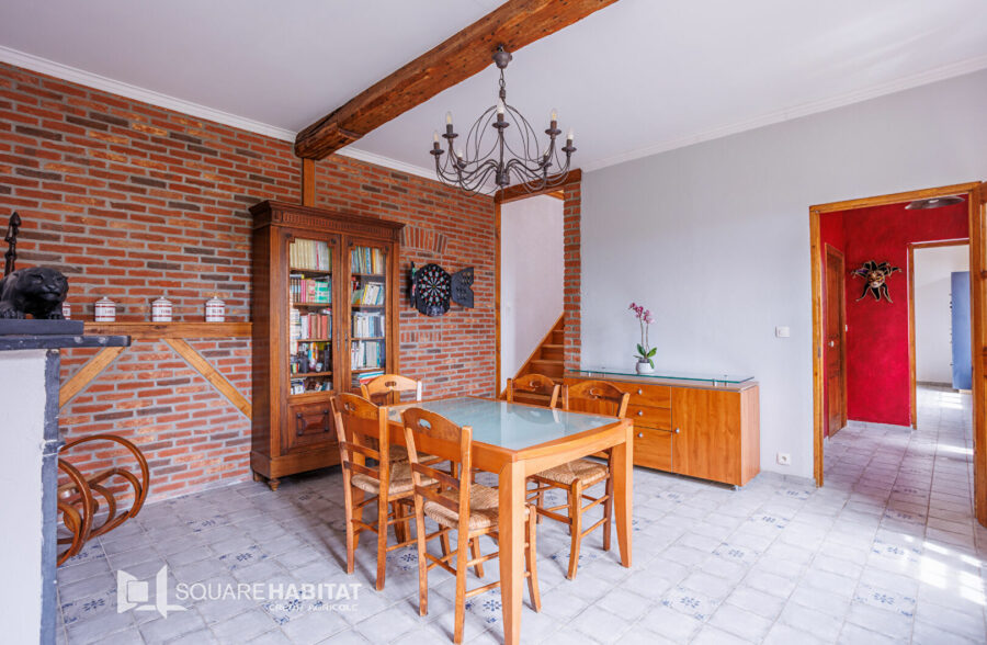 Maison Bermerain 10 pièce(s) 278.3 m2