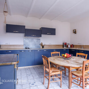 Maison Bermerain 10 pièce(s) 278.3 m2