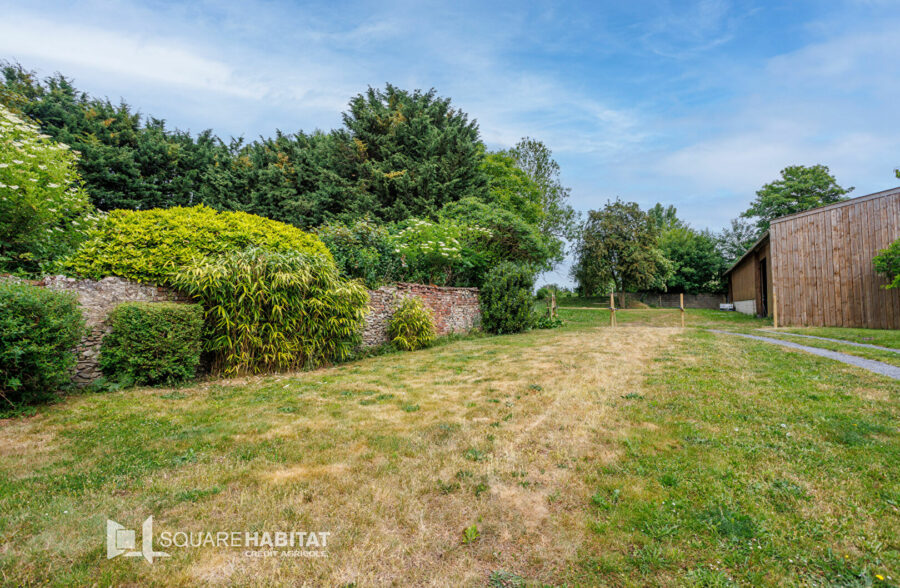 Maison Bermerain 10 pièce(s) 278.3 m2