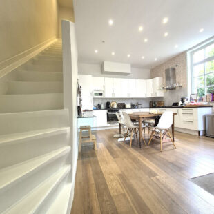 Maison Cambrai 12 pièce(s) 275 m2 &nbsp;Sous compromis&nbsp;