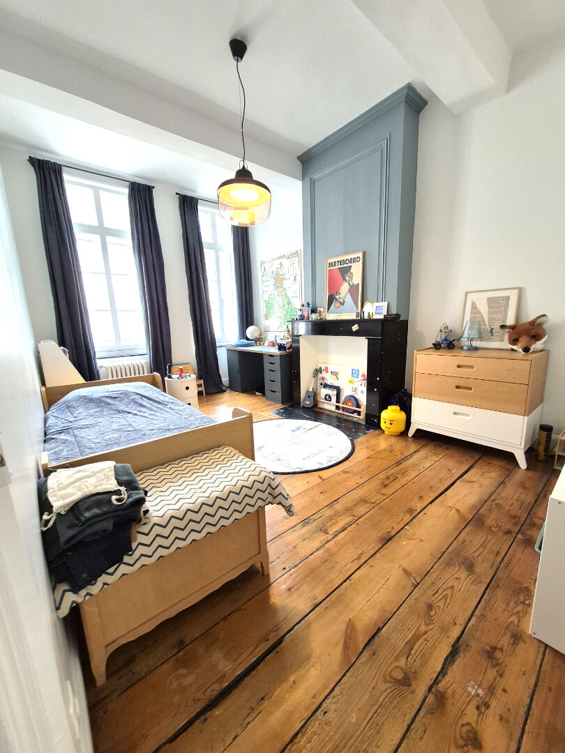 Maison Cambrai 12 pièce(s) 275 m2 &nbsp;Sous compromis&nbsp;