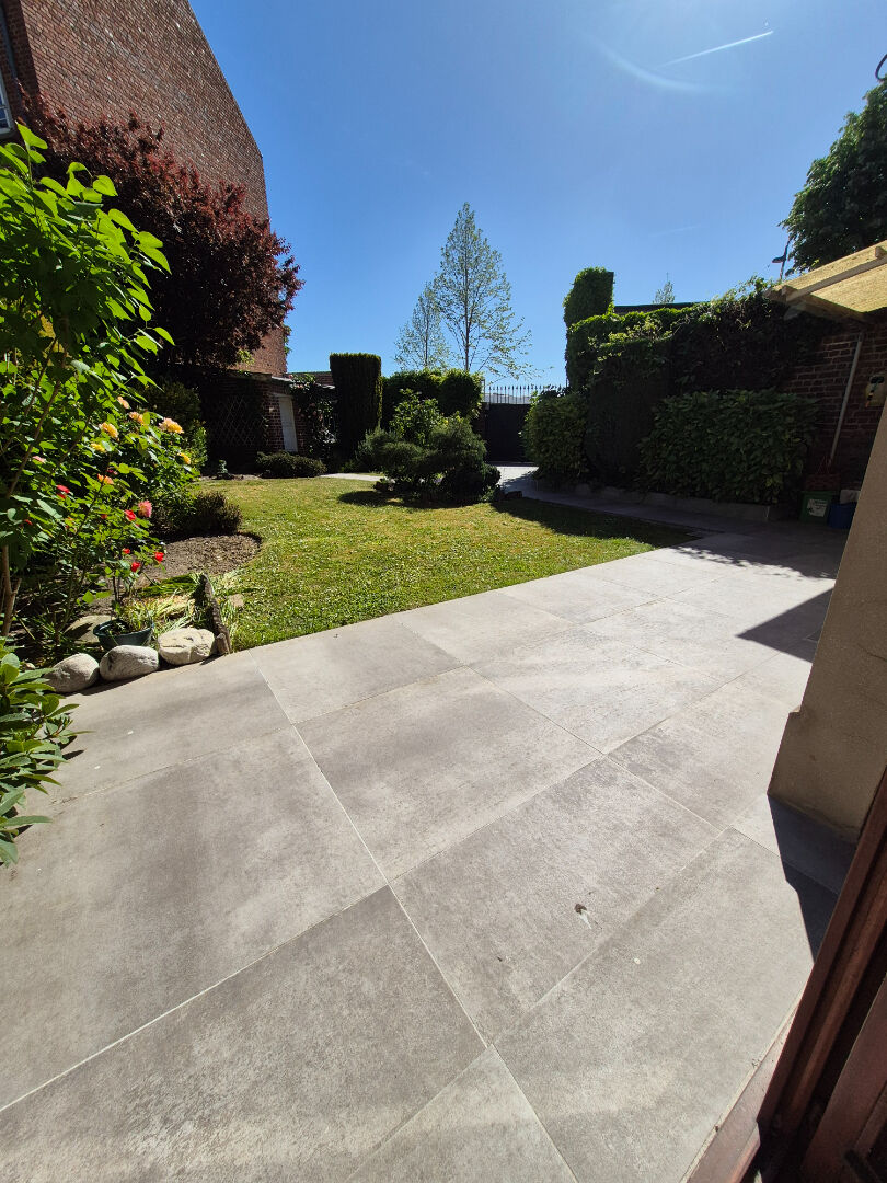 Maison Cambrai 10 pièce(s) 158 m2