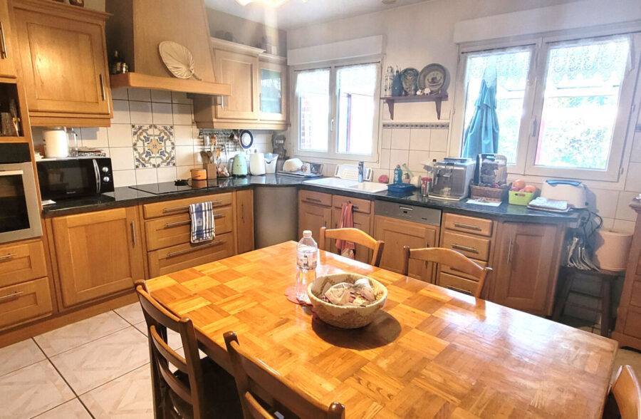 Maison Cambrai 8 pièce(s) 214 m2