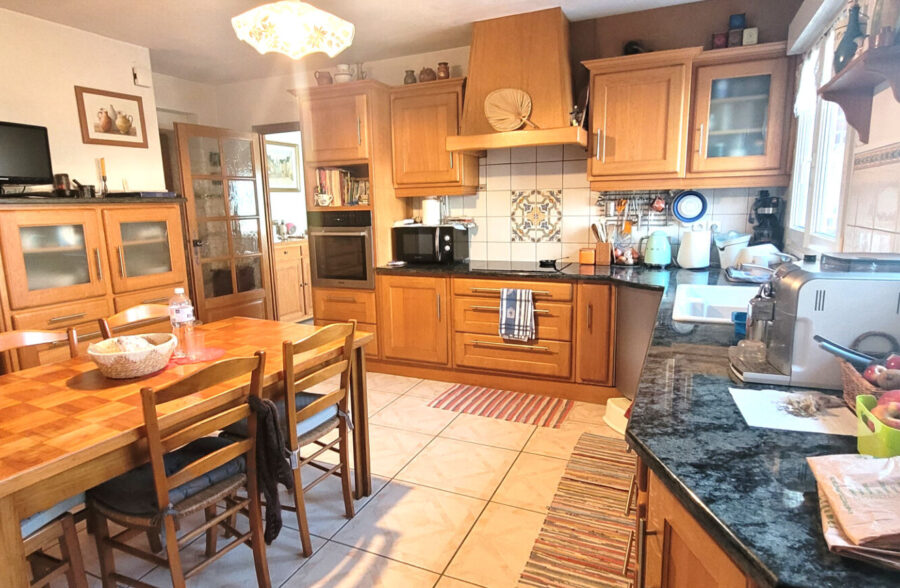 Maison Cambrai 8 pièce(s) 214 m2