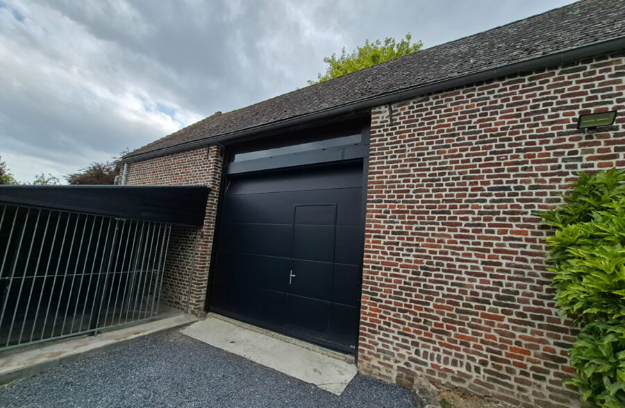 Individuelle semi plain pied 3 chambres bureau et grange