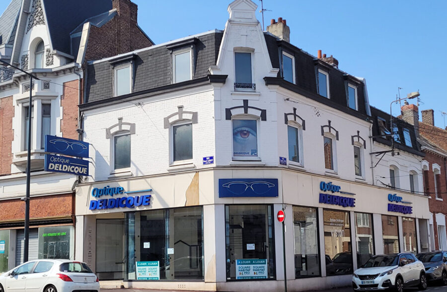 Local commercial Lens 270 m2