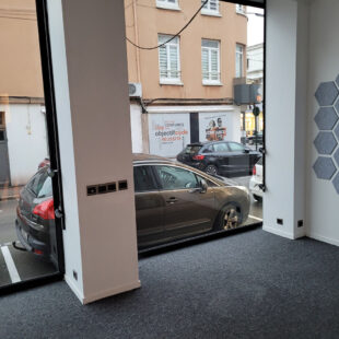 Local commercial Lens 270 m2