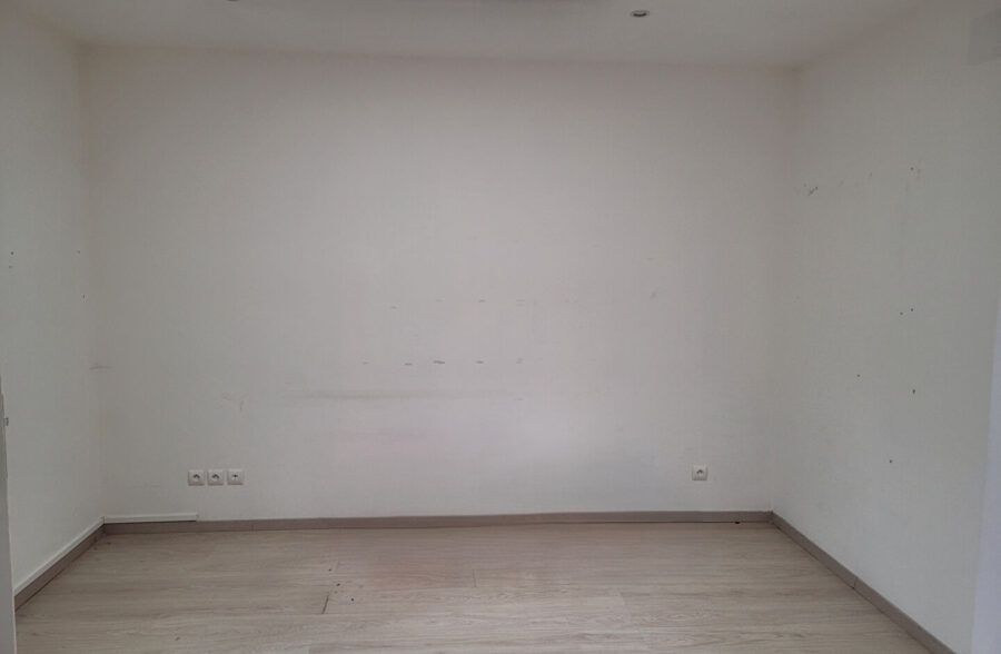 Local commercial 75 m²