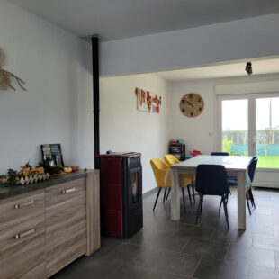 Maison semi mitoyenne de 105m2 à Caëstre