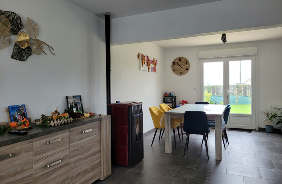 Maison semi mitoyenne de 105m2 à Caëstre