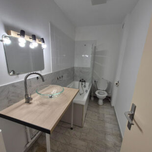 Studio dans le triangle d ‘or !