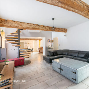 LONGERE SEMI PLAIN PIED DE 148 M²