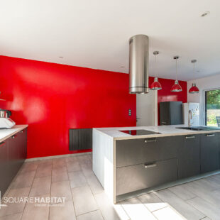 LONGERE SEMI PLAIN PIED DE 148 M²