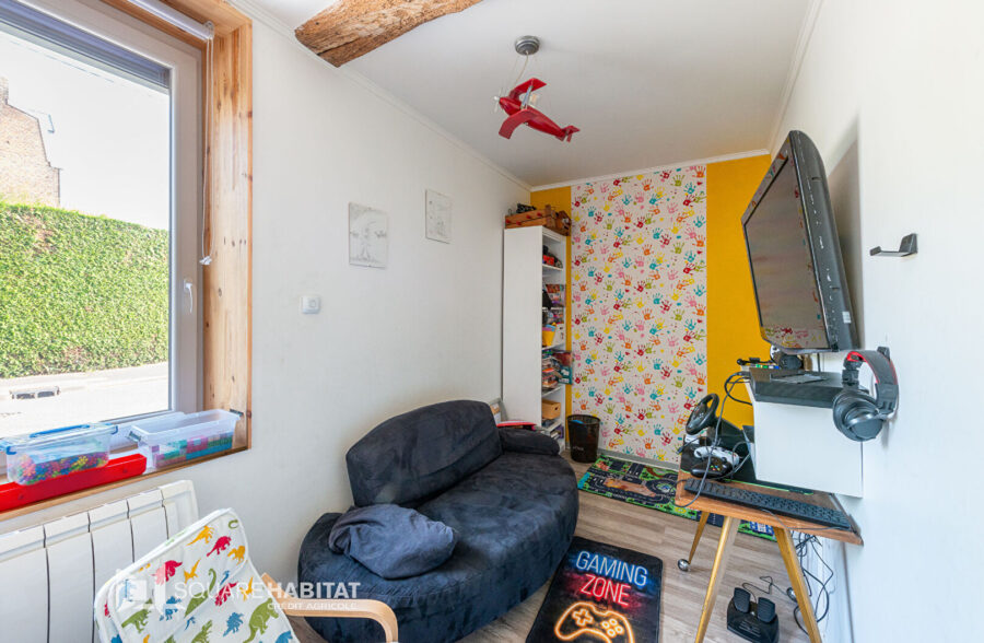 LONGERE SEMI PLAIN PIED DE 148 M²