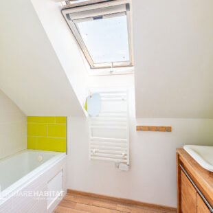 LONGERE SEMI PLAIN PIED DE 148 M²