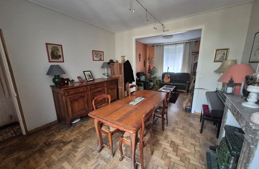 Maison dans le centre ville de Saint Omer 6 pièce(s) 121 m2