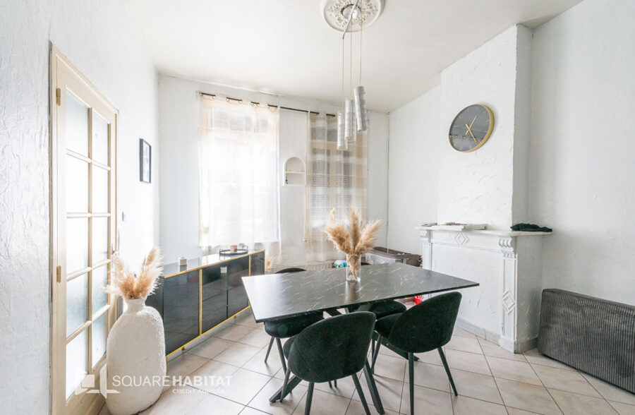 Maison vendue louée 702 €